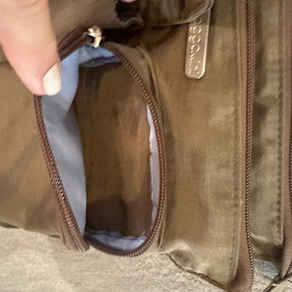 Baggallini Women's Adjustable Crossbody Bag Medium Purse Nylon w/Pocket's Brown - Picture 3 of 13